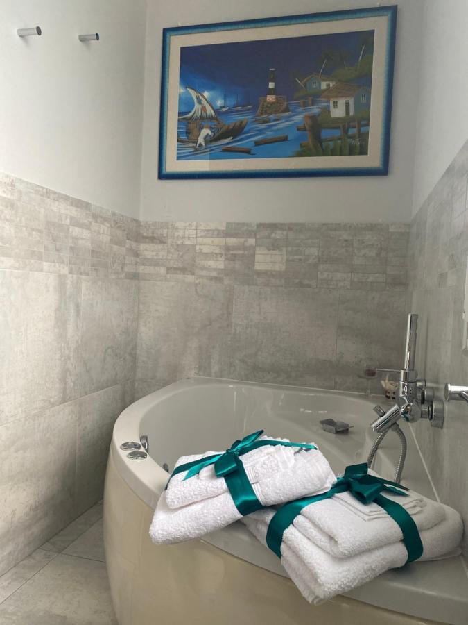 Tra Campagna E Mare Bed & Breakfast Lido delle Nazioni Exterior photo